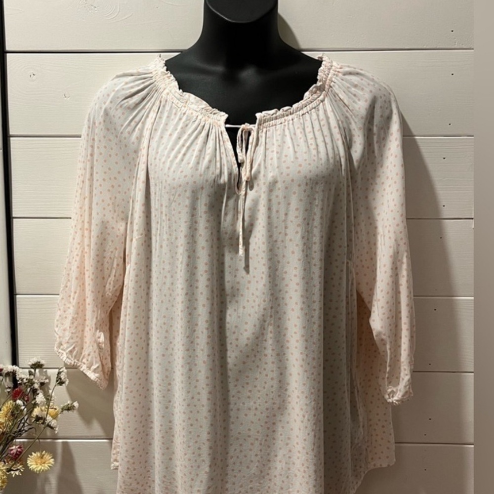 IN EVERY  STORY dots blouse size 2x